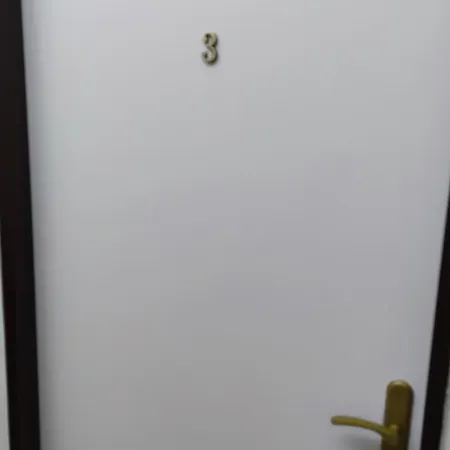 Narodak ,ubytovani Inn *